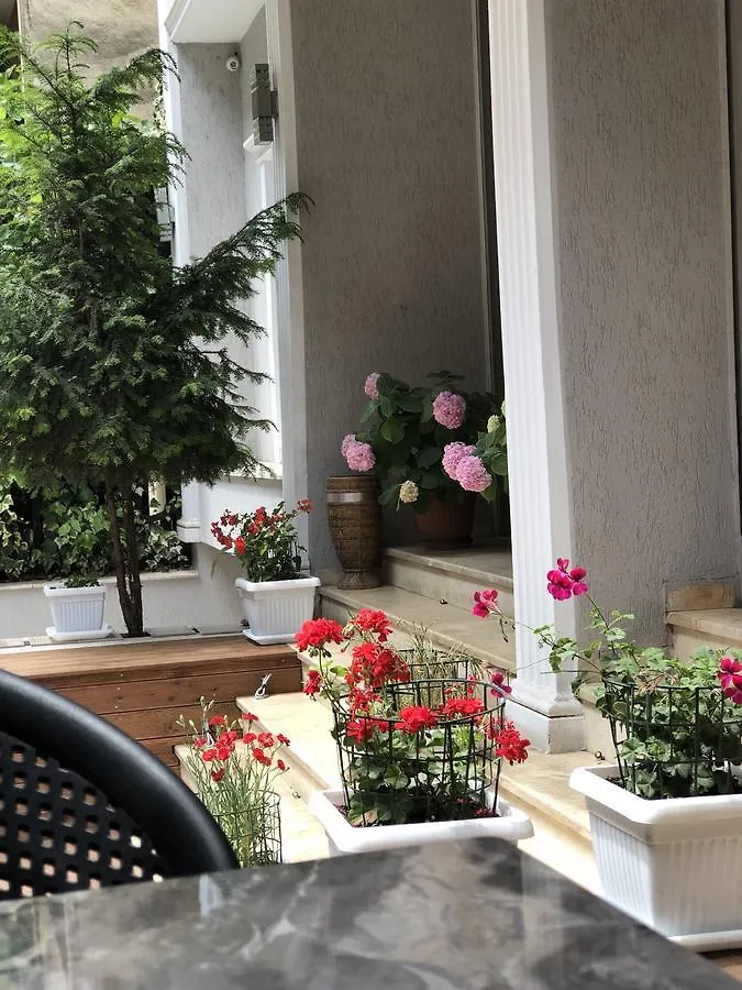 ***  Hotel Palma Tirana Albania
